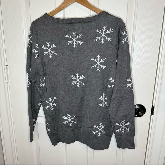 Tipsy Elves Grey Sequined Snow Day Ugly Christmas Sweater Sz M Holidays Festive - Picture 4 of 8
